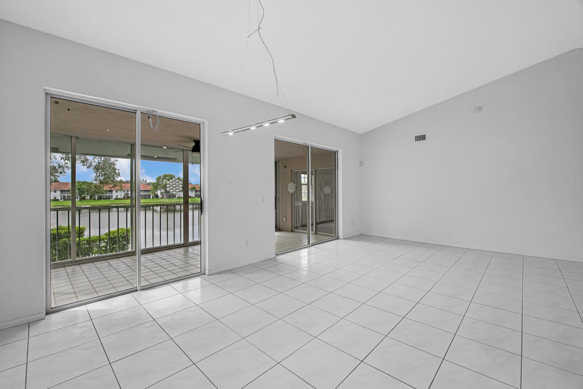 7857 Whispering Palms Drive, Unit 201, Boynton Beach, FL 33437 Photo