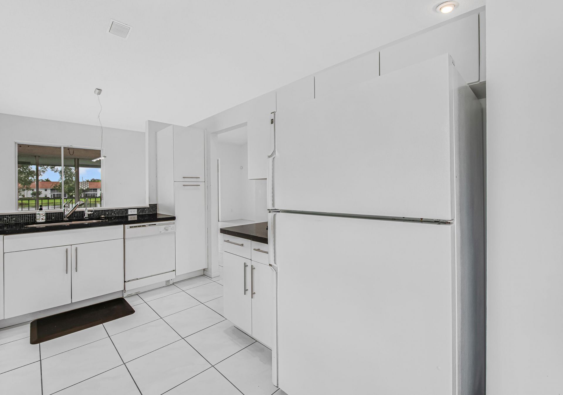 7857 Whispering Palms Drive, Unit 201, Boynton Beach, FL 33437 Photo