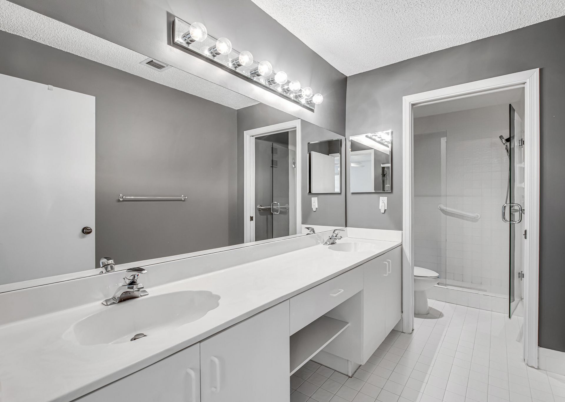 7857 Whispering Palms Drive, Unit 201, Boynton Beach, FL 33437 Photo