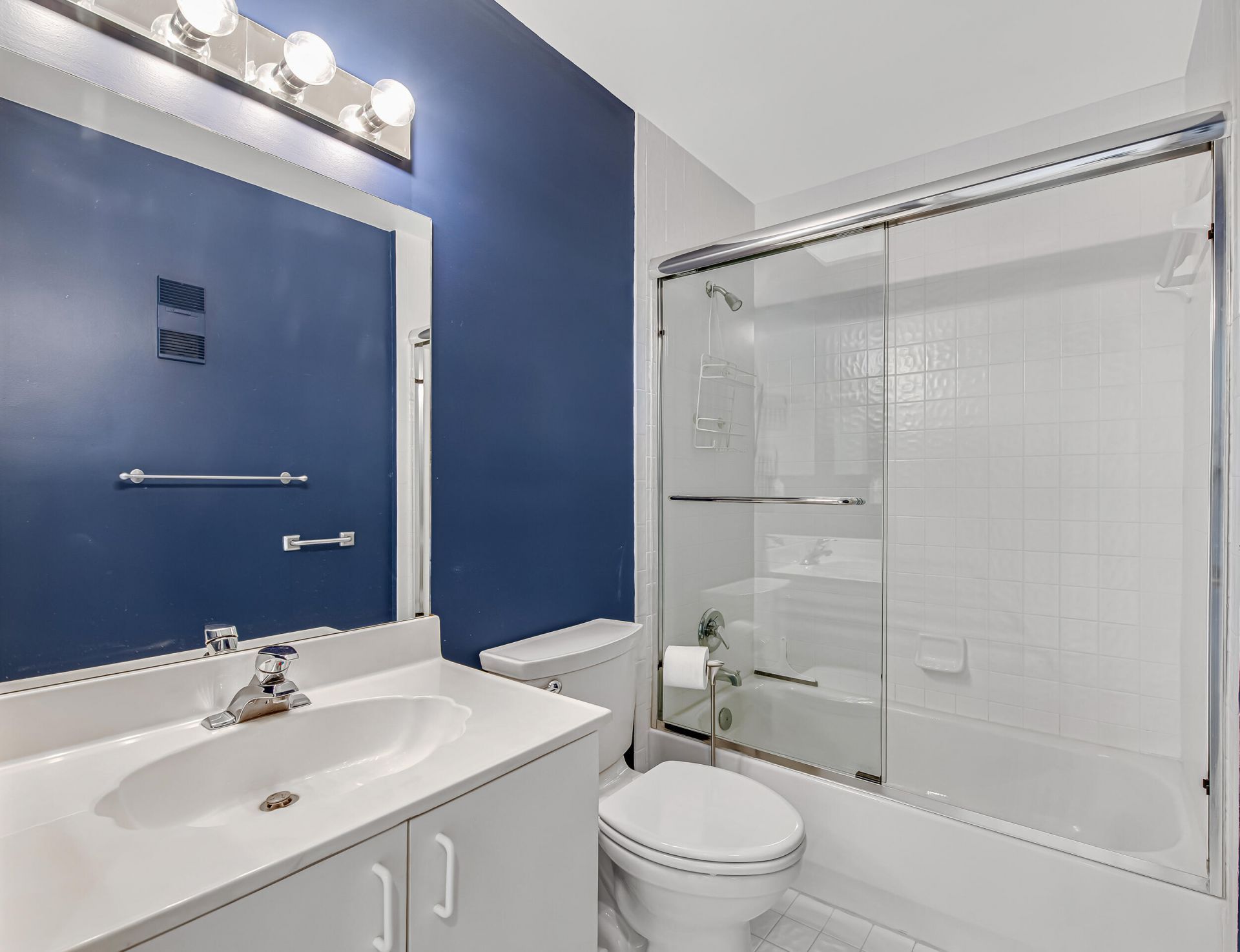 7857 Whispering Palms Drive, Unit 201, Boynton Beach, FL 33437 Photo