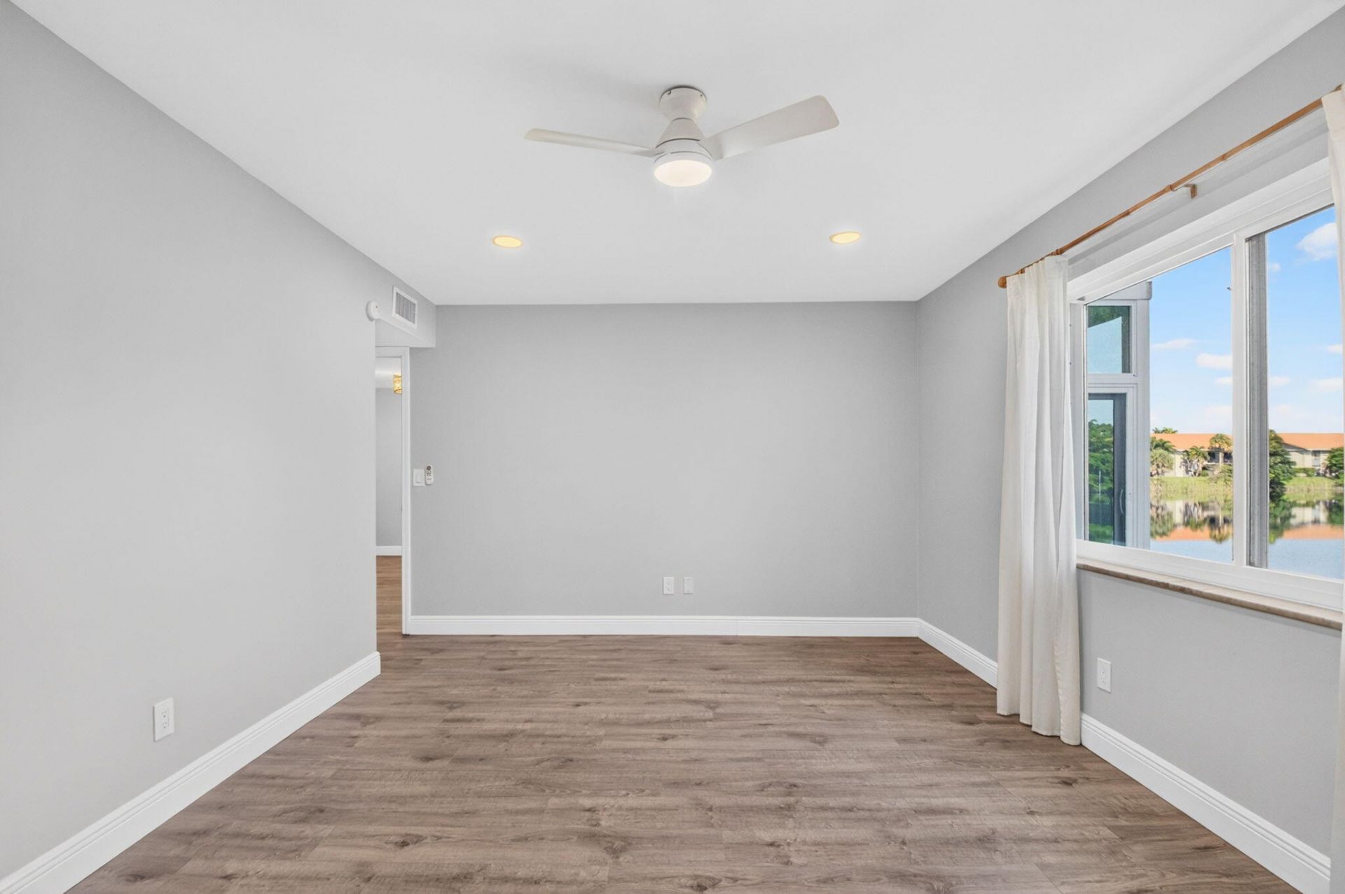 163 Lake Evelyn Drive, West Palm Beach, FL 33411 Photo