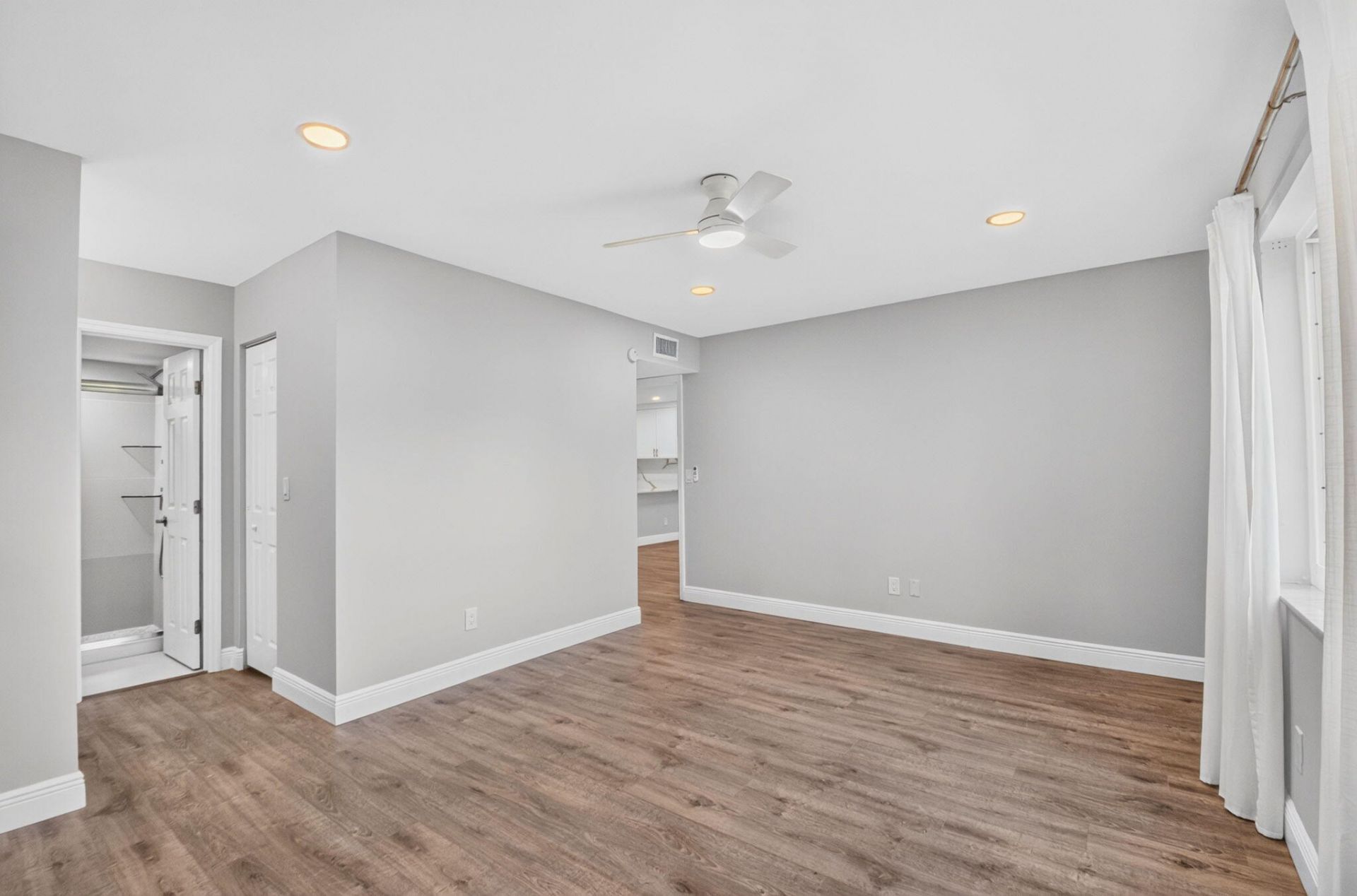 163 Lake Evelyn Drive, West Palm Beach, FL 33411 Photo