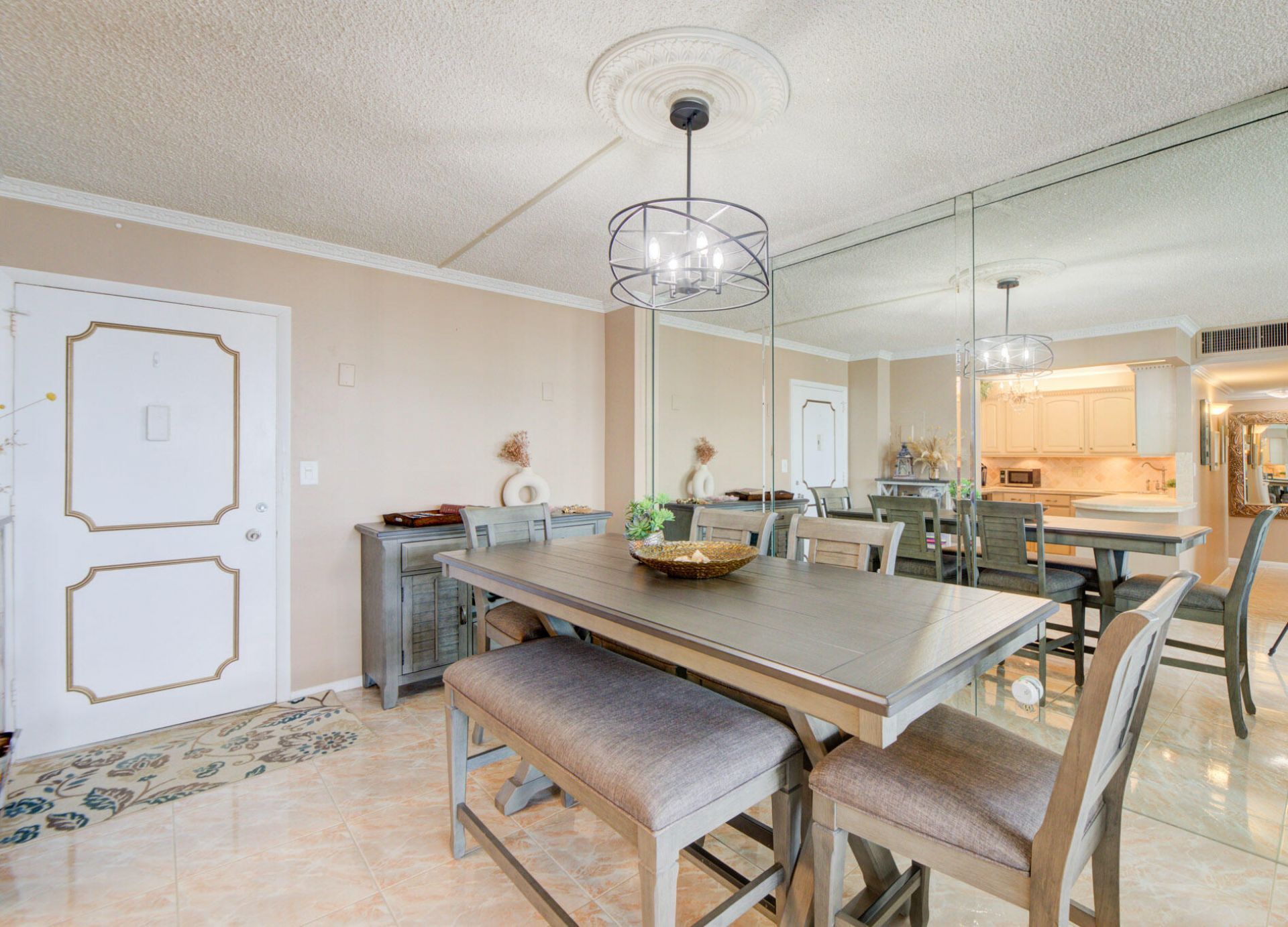 305 N Pompano Beach Boulevard, Unit 1404, Pompano Beach, FL 33062 Photo
