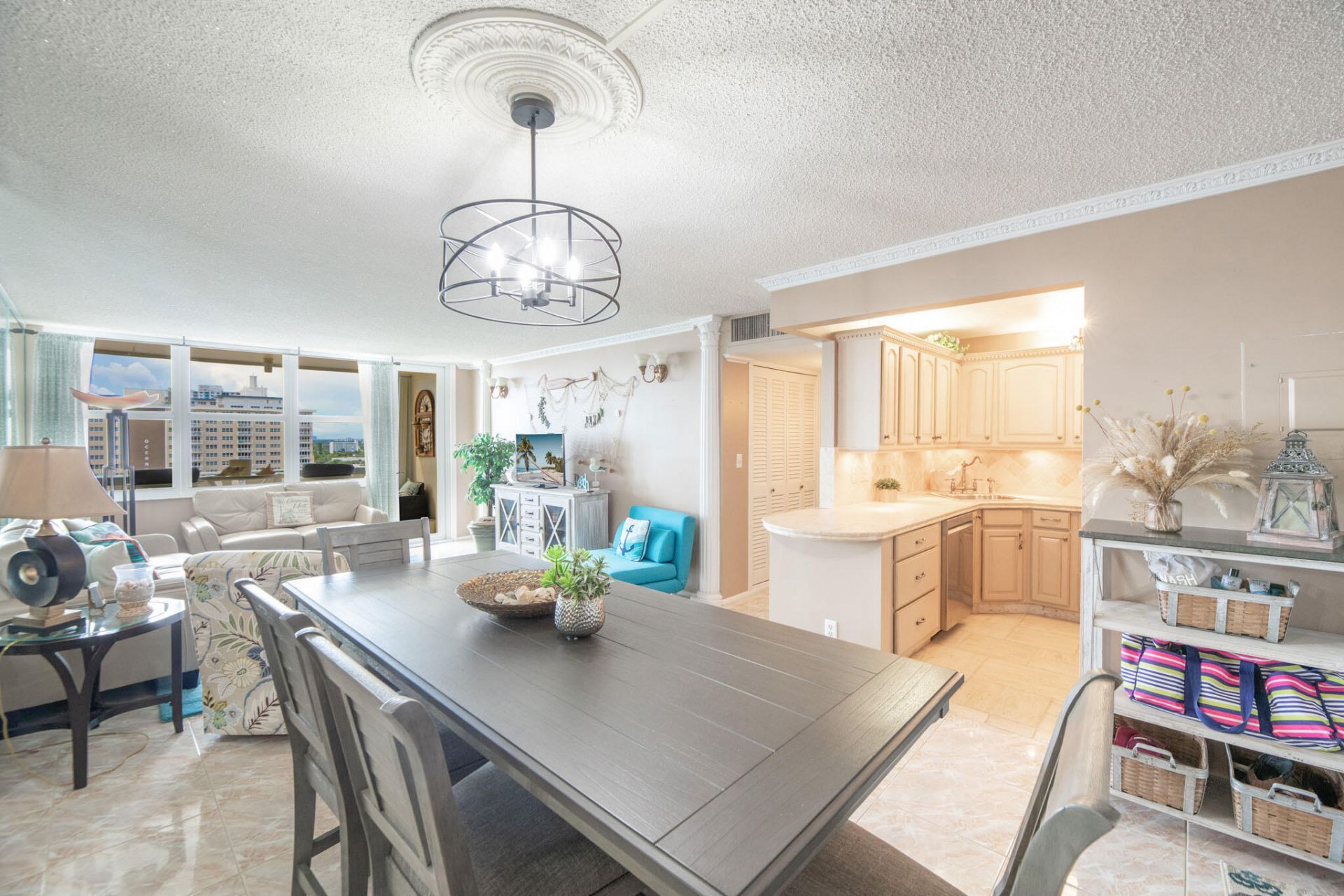 305 N Pompano Beach Boulevard, Unit 1404, Pompano Beach, FL 33062 Photo