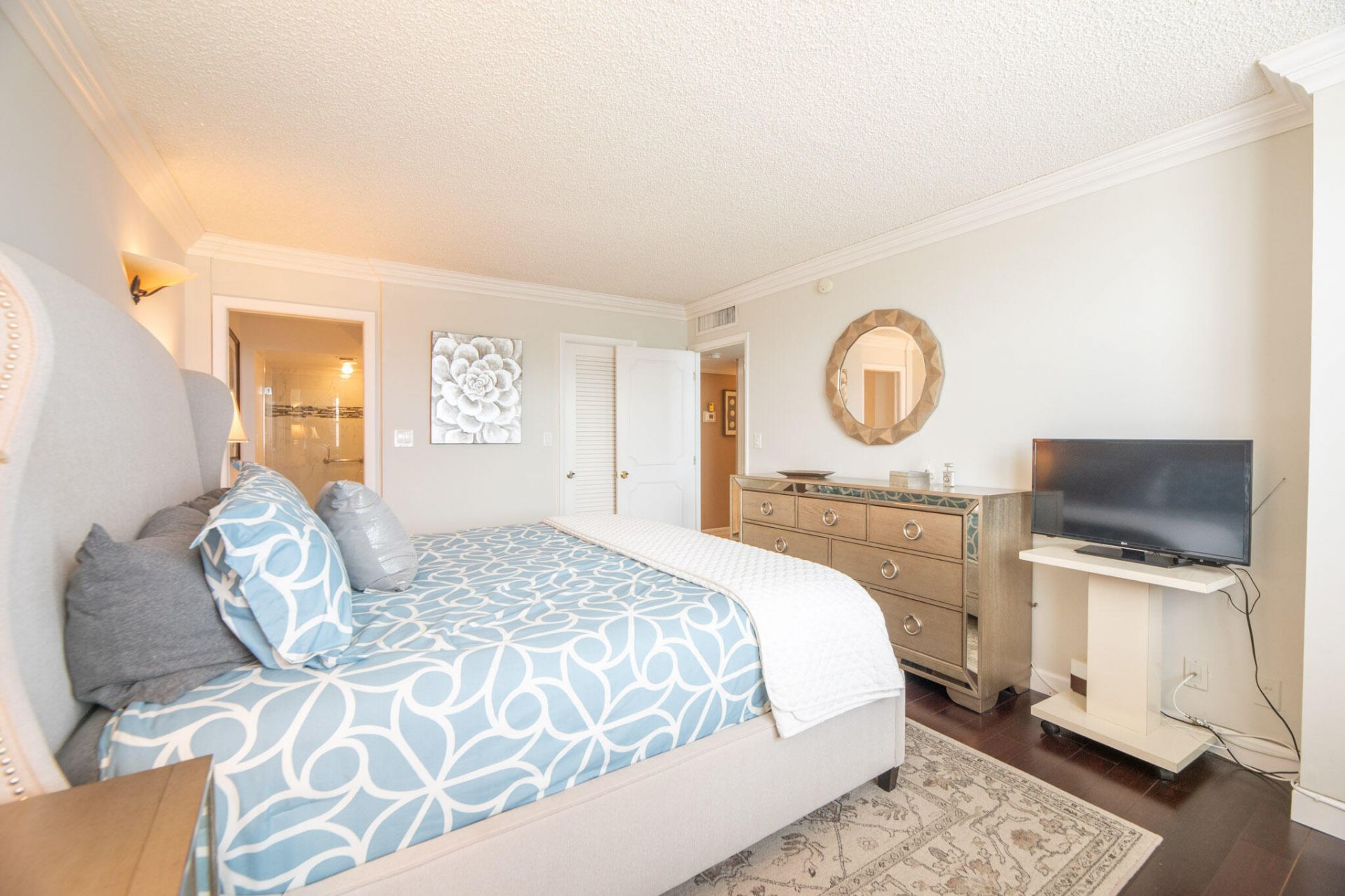 305 N Pompano Beach Boulevard, Unit 1404, Pompano Beach, FL 33062 Photo