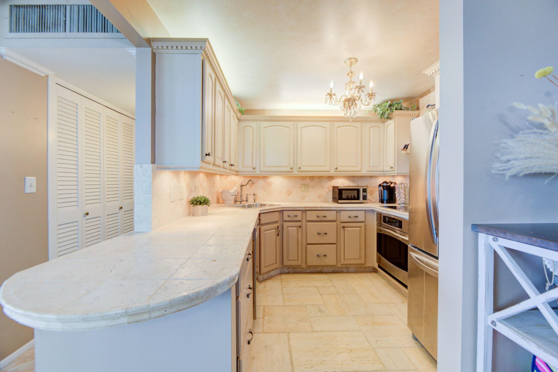 305 N Pompano Beach Boulevard, Unit 1404, Pompano Beach, FL 33062 Photo