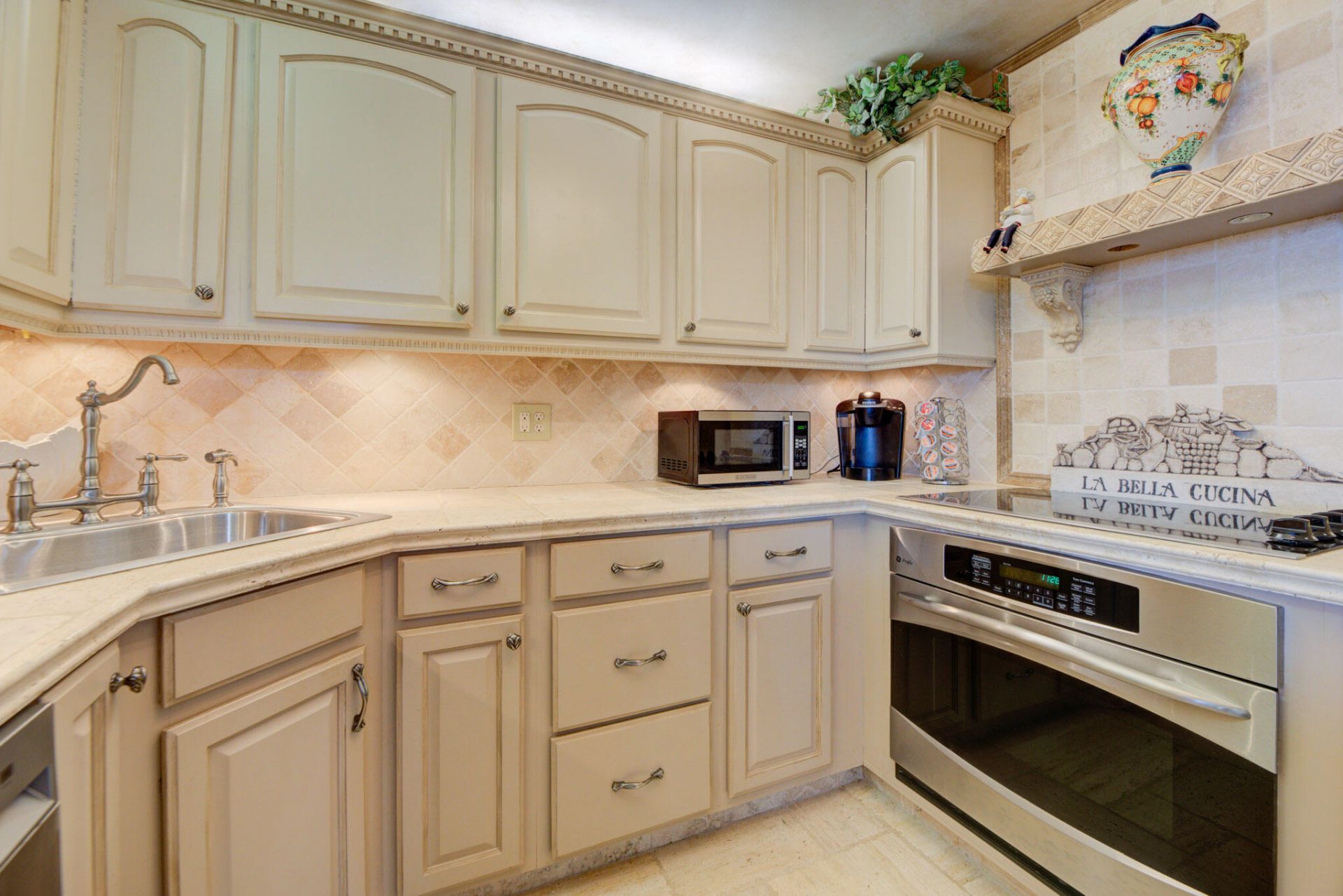 305 N Pompano Beach Boulevard, Unit 1404, Pompano Beach, FL 33062 Photo
