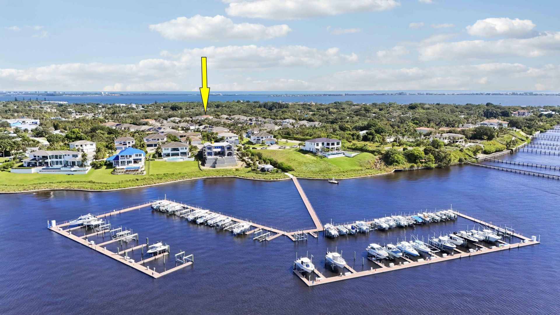 2475 NE Evinrude Circle, Jensen Beach, FL 34957 Photo