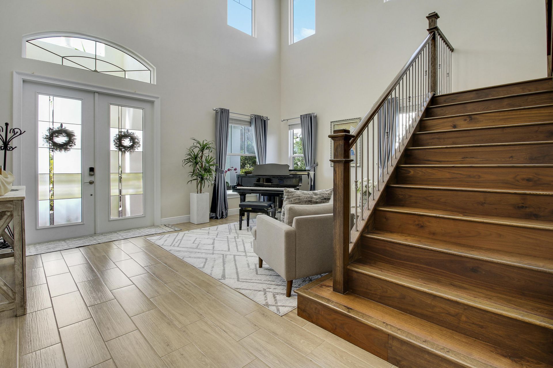 2475 NE Evinrude Circle, Jensen Beach, FL 34957 Photo