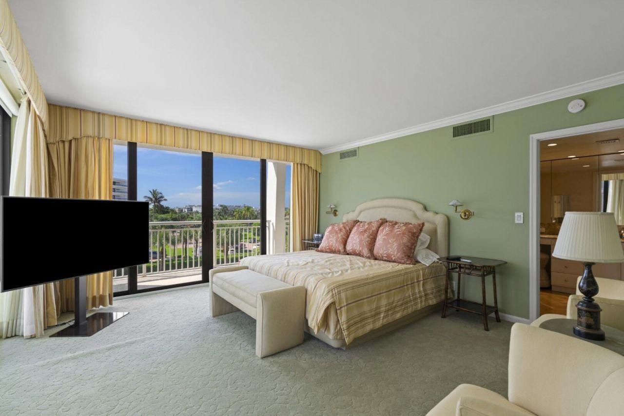 2600 S Ocean Boulevard, Unit 303W, Palm Beach, FL 33480 Photo