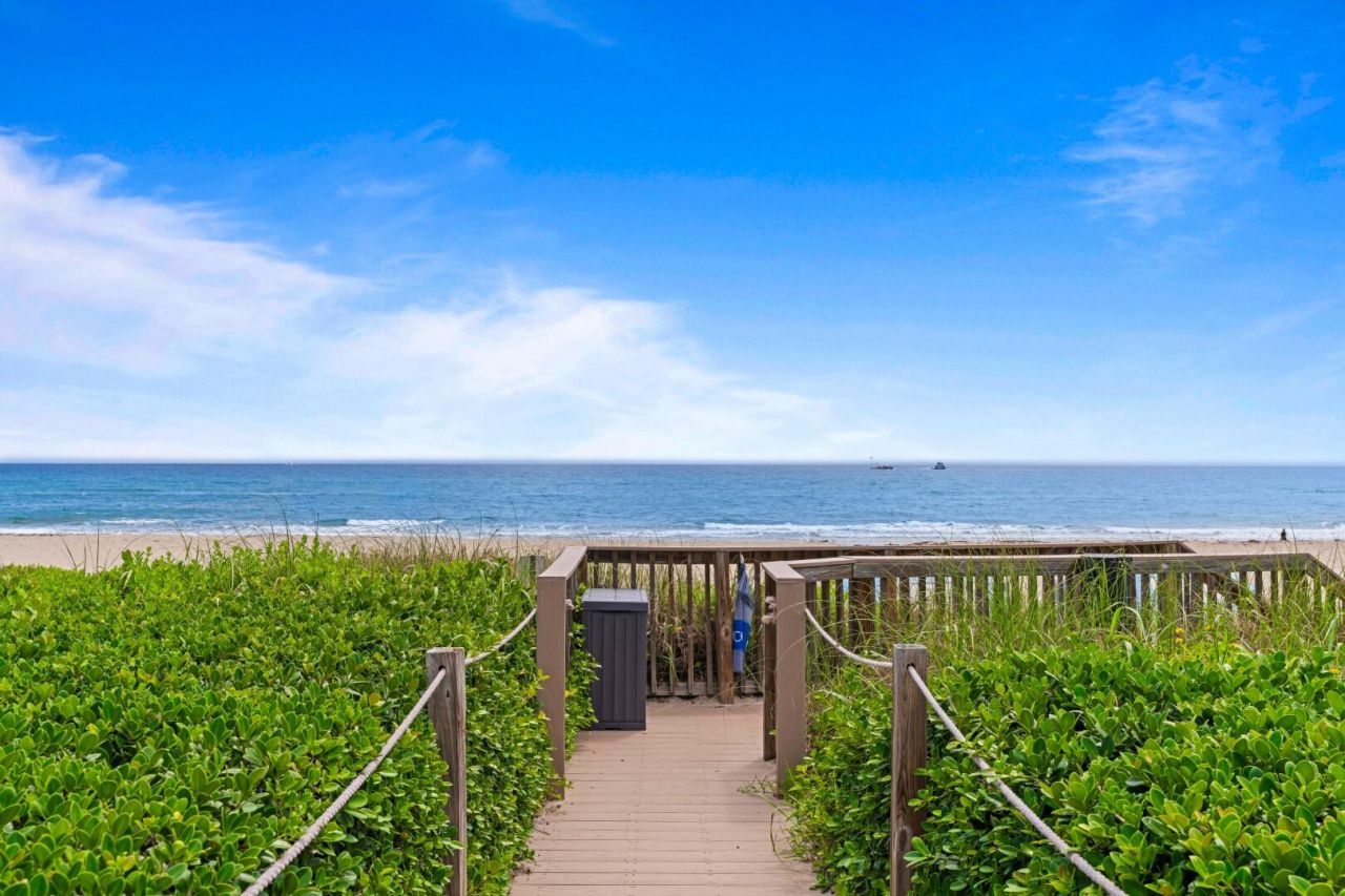 2600 S Ocean Boulevard, Unit 303W, Palm Beach, FL 33480 Photo