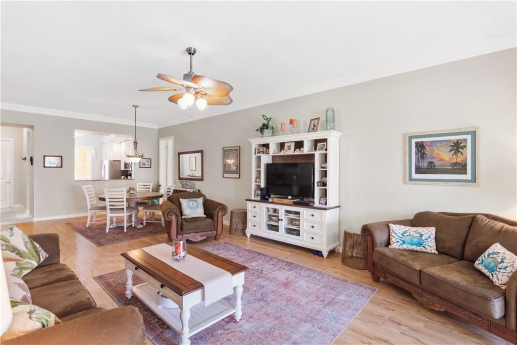19 Harbour Isle Drive W, Unit 106, Fort Pierce, FL 34949 Photo