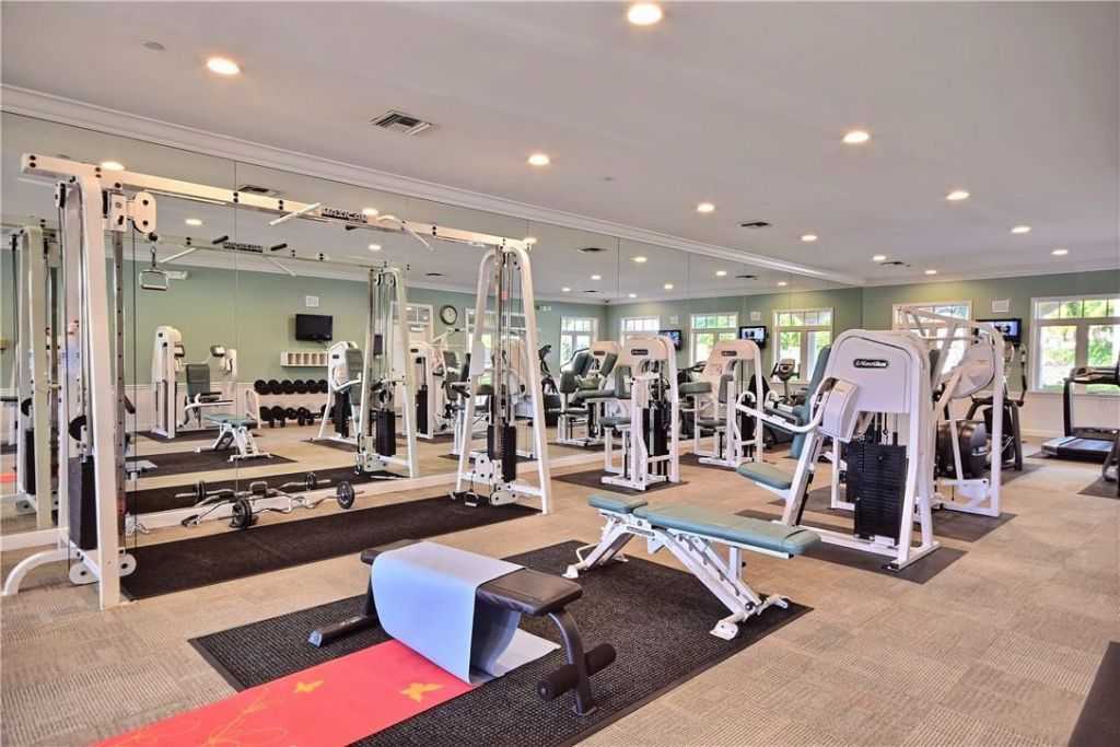 19 Harbour Isle Drive W, Unit 106, Fort Pierce, FL 34949 Photo