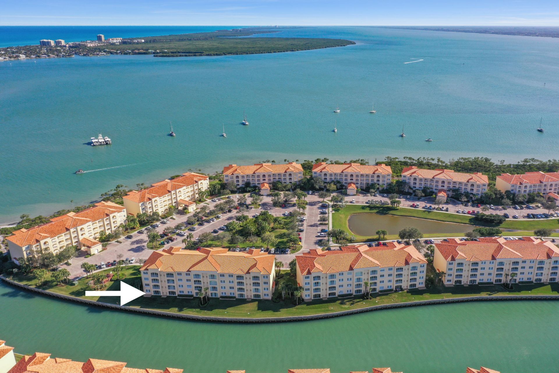 19 Harbour Isle Drive W, Unit 106, Fort Pierce, FL 34949 Photo