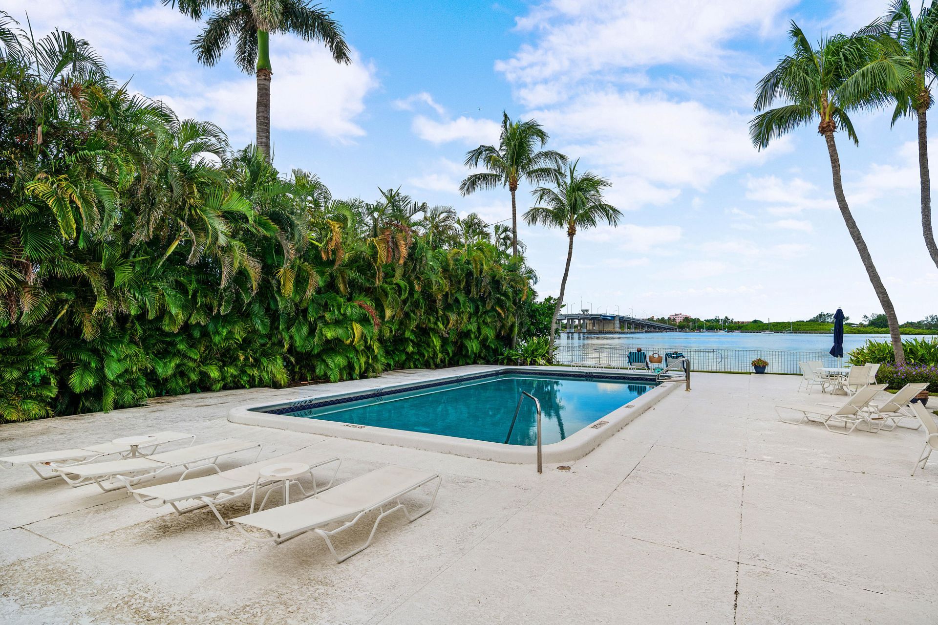 2860 S Ocean Boulevard, Unit 512, Palm Beach, FL 33480 Photo