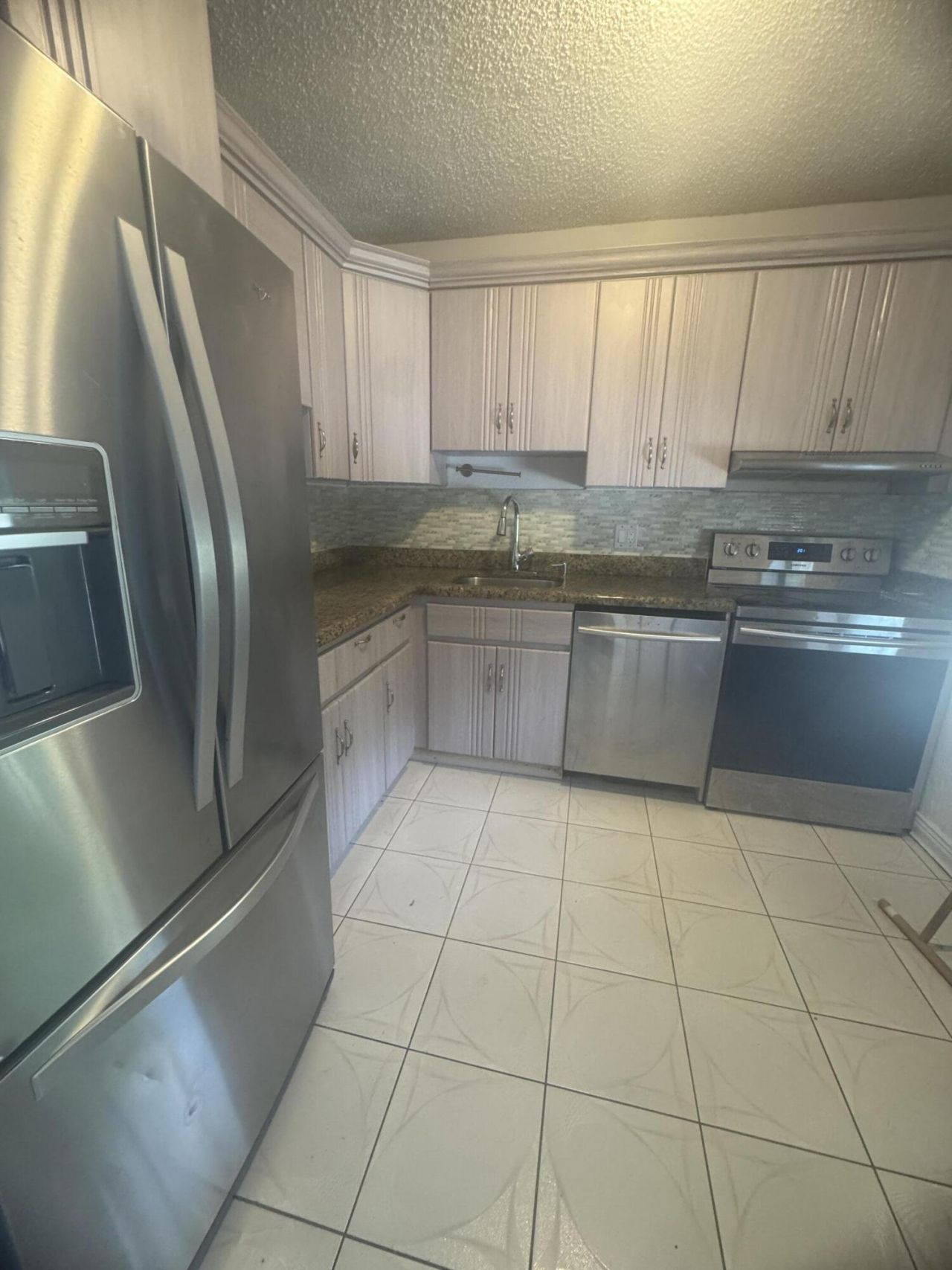 101 NW 76th Avenue, Unit 203, Margate, FL 33063 Photo