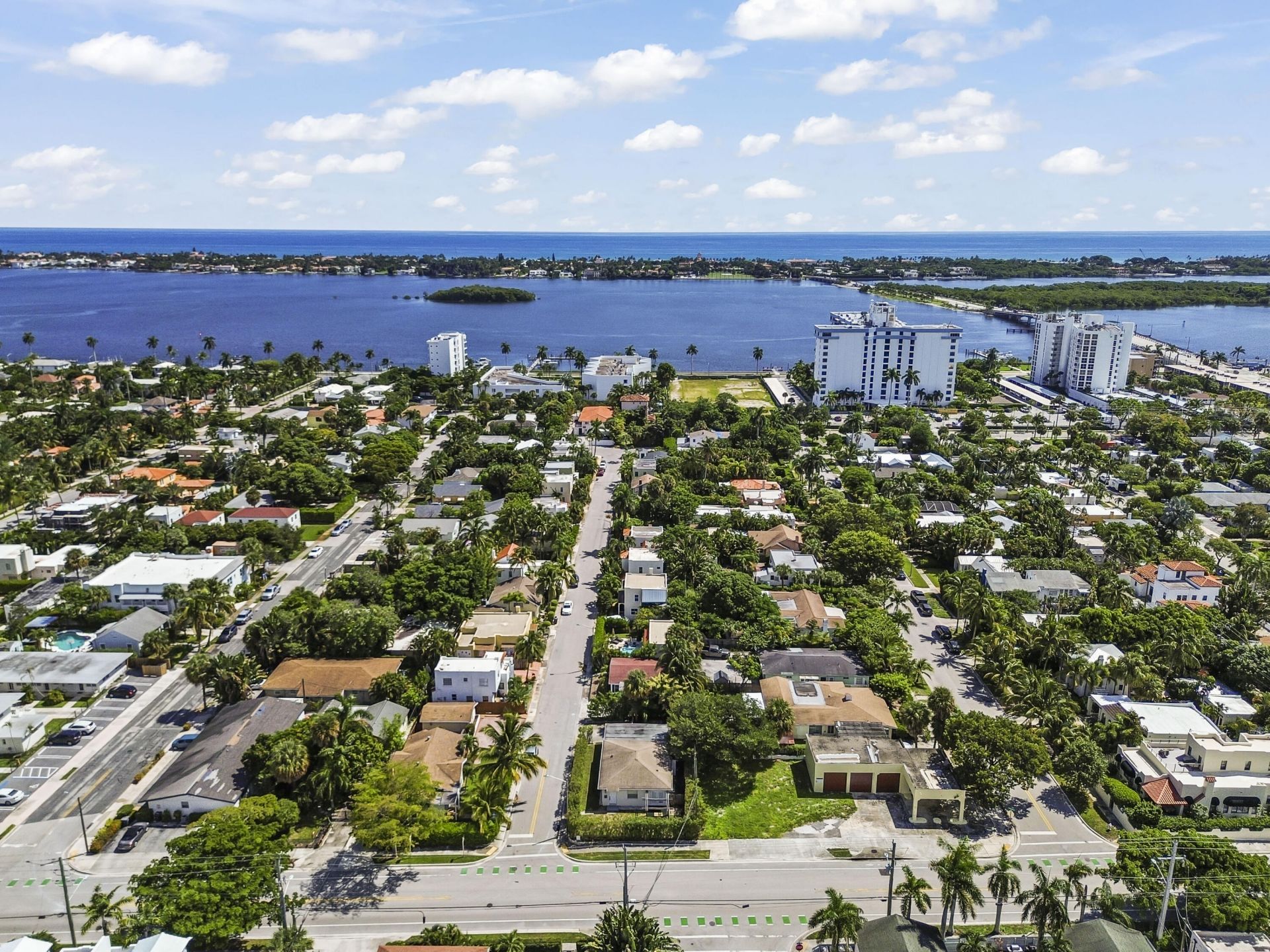 284 Lytton Court, West Palm Beach, FL 33405 Photo