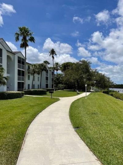 2502 SE Anchorage Cove, Unit D-2, Port Saint Lucie, FL 34952 Photo