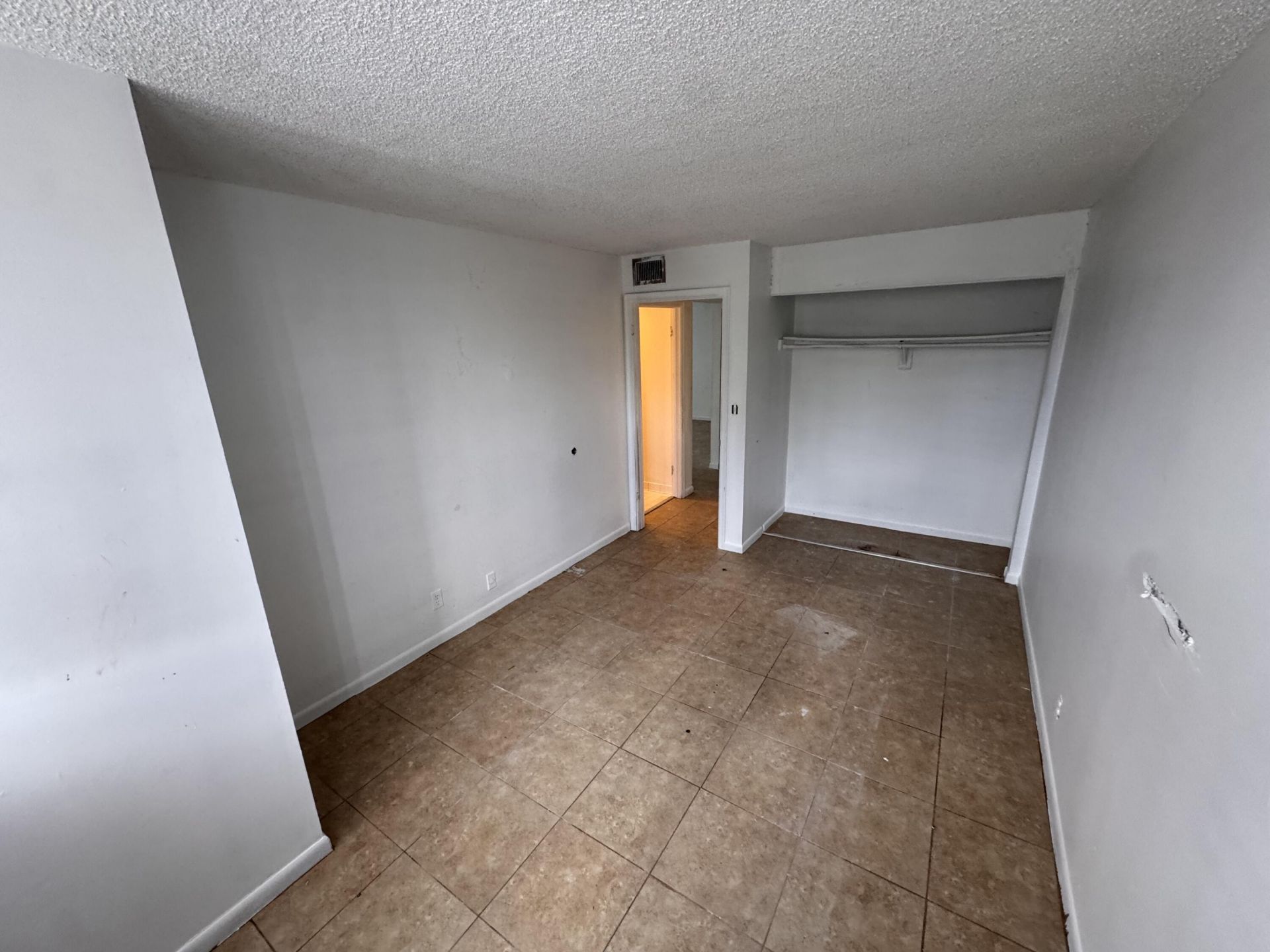 1720 N Congress Avenue, Unit 201, West Palm Beach, FL 33401 Photo