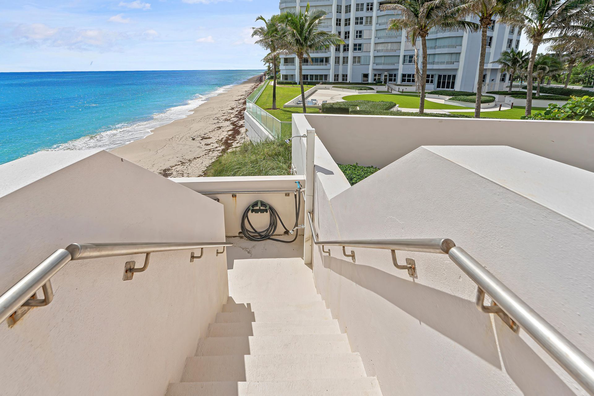 5250 N Ocean Drive, Unit 3N, Singer Island, FL 33404 Photo
