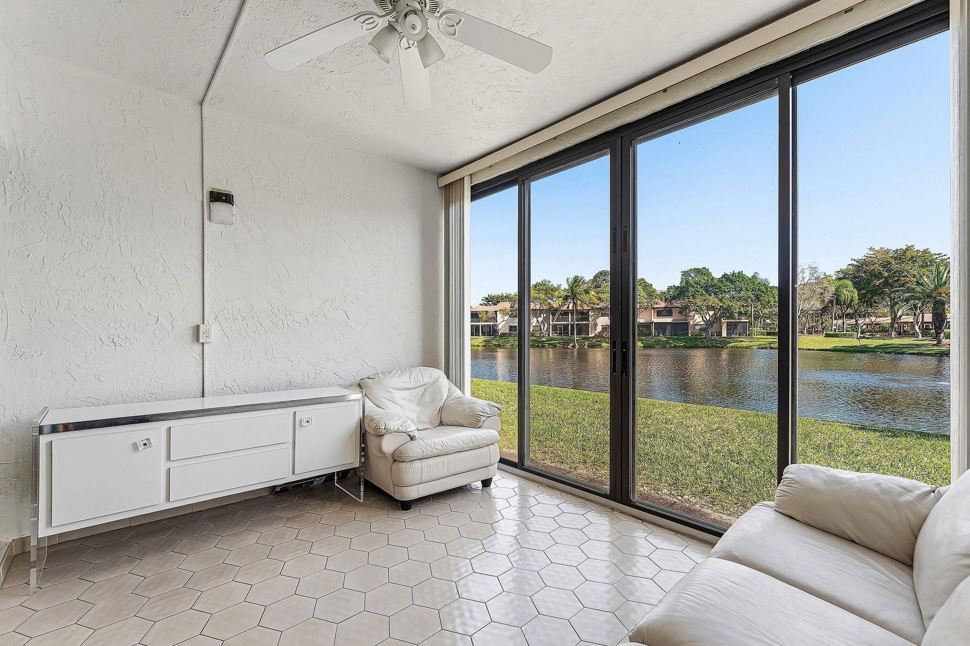 9283 Vista Del Lago, Unit G, Boca Raton, FL 33428 Photo