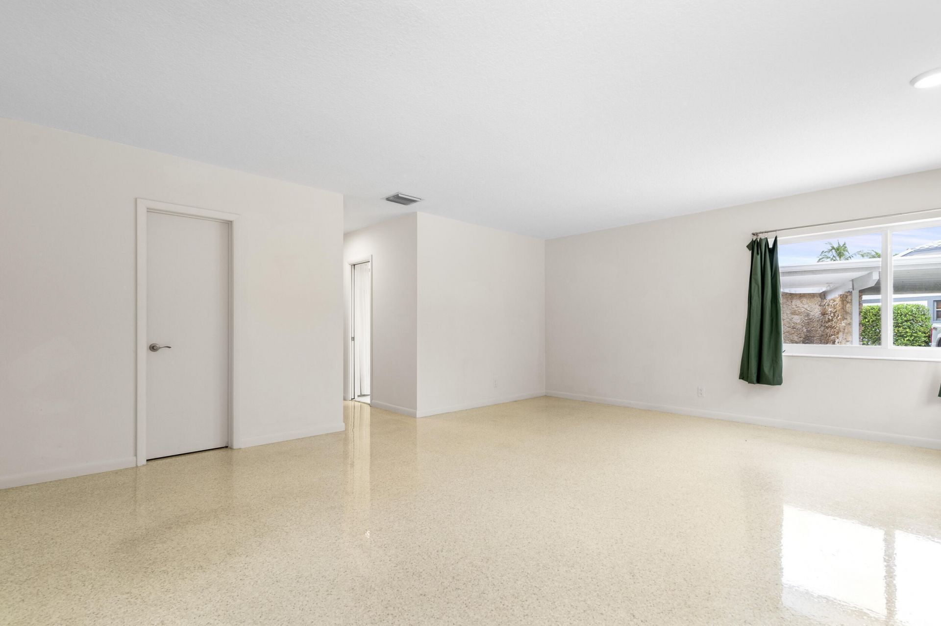 2341 SW 26th Avenue, Fort Lauderdale, FL 33312 Photo