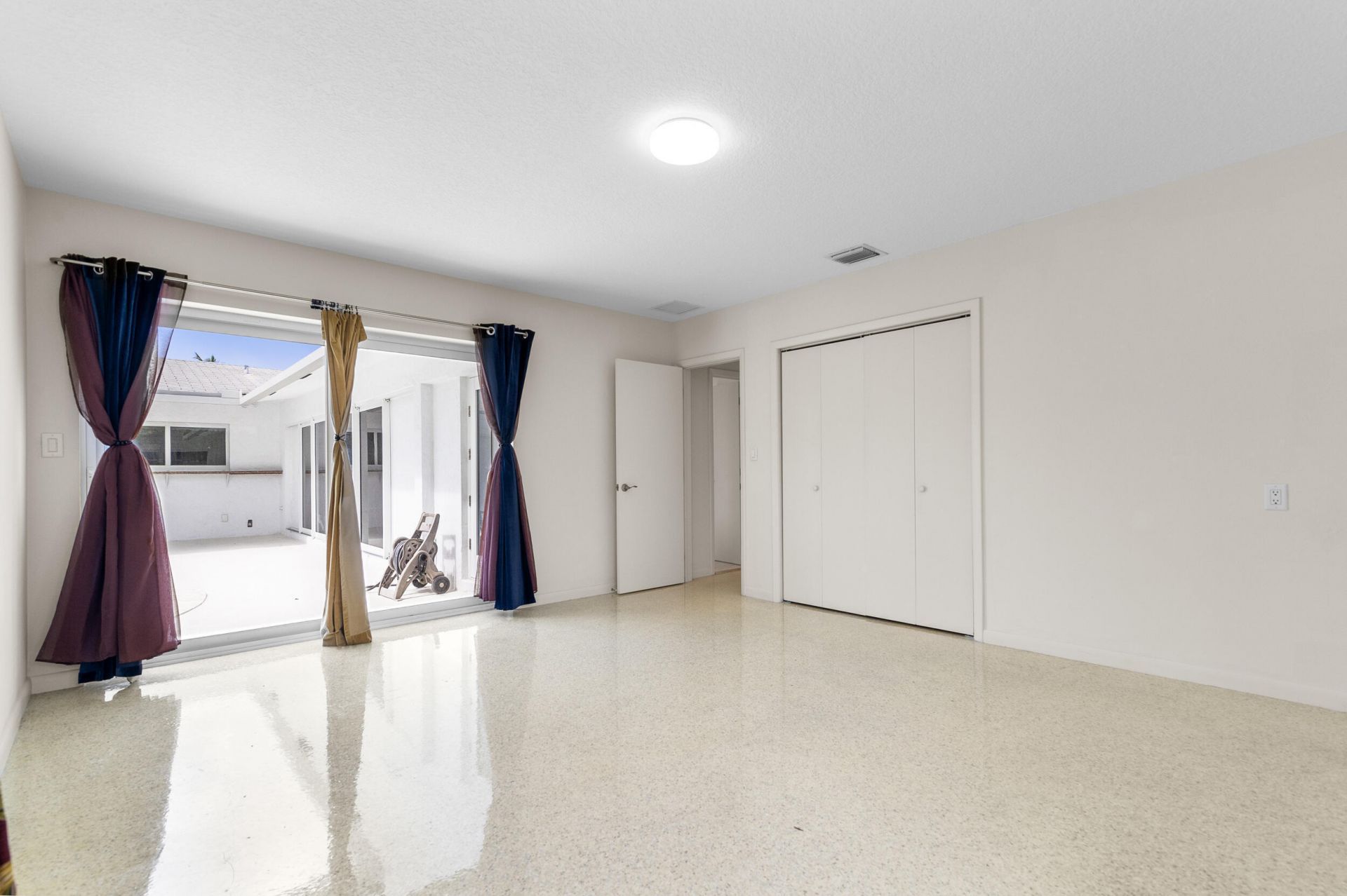 2341 SW 26th Avenue, Fort Lauderdale, FL 33312 Photo