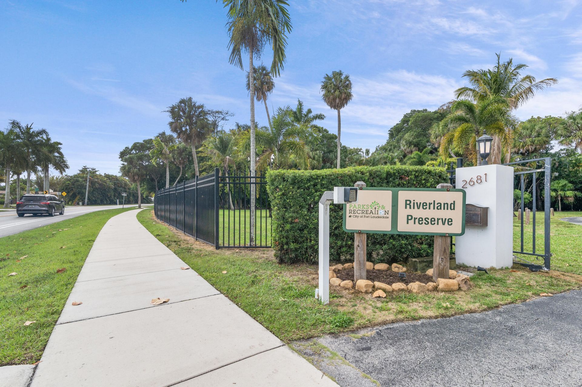 2341 SW 26th Avenue, Fort Lauderdale, FL 33312 Photo