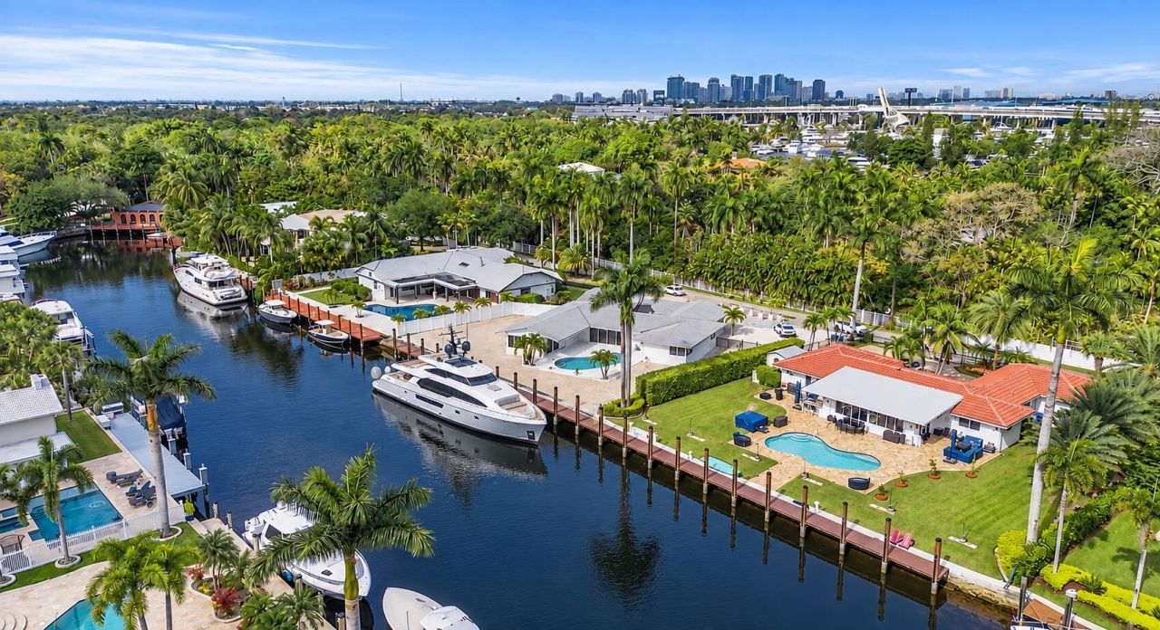 2341 SW 26th Avenue, Fort Lauderdale, FL 33312 Photo