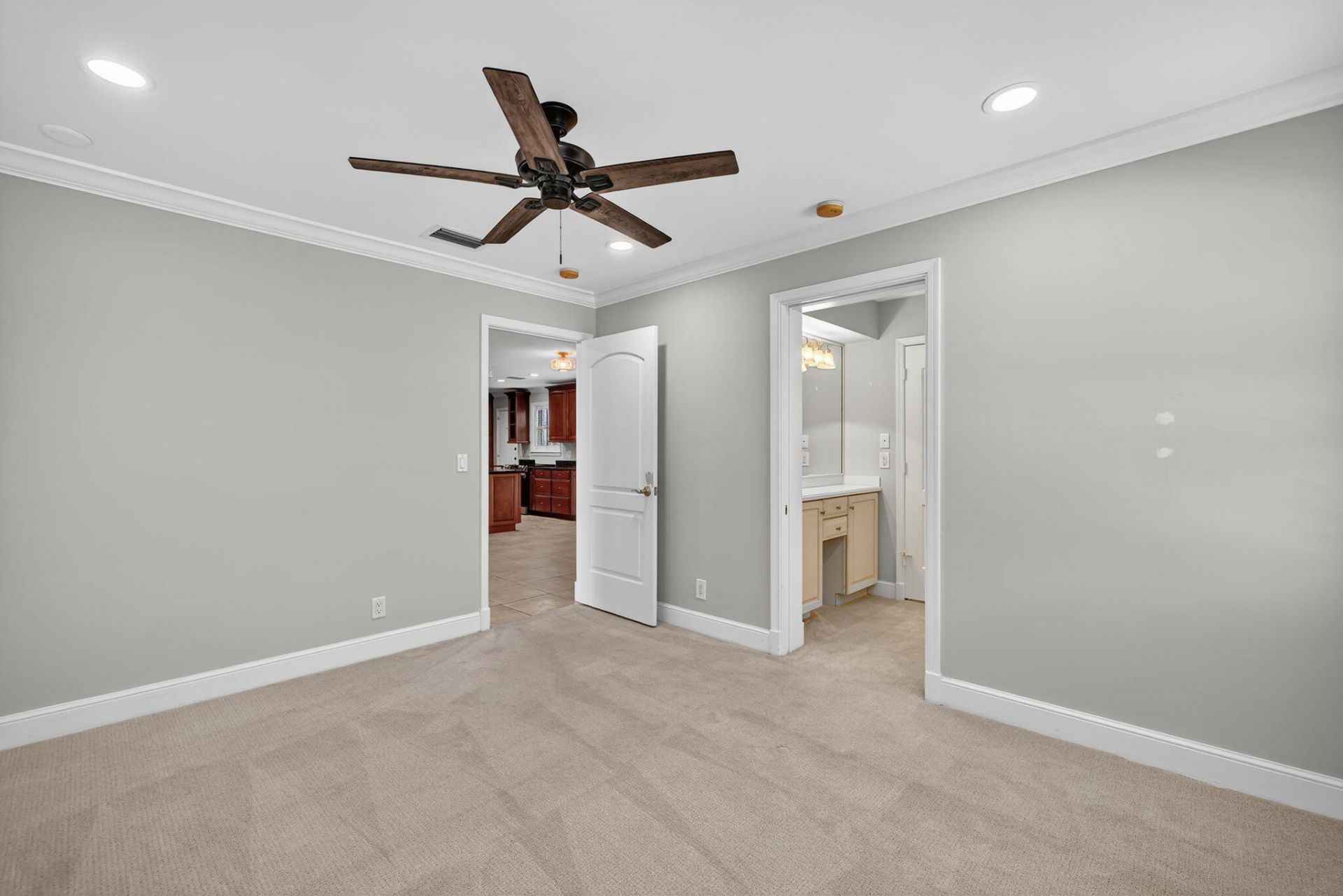 624 SW Saint Lucie Crescent, Unit 308, Stuart, FL 34994 Photo