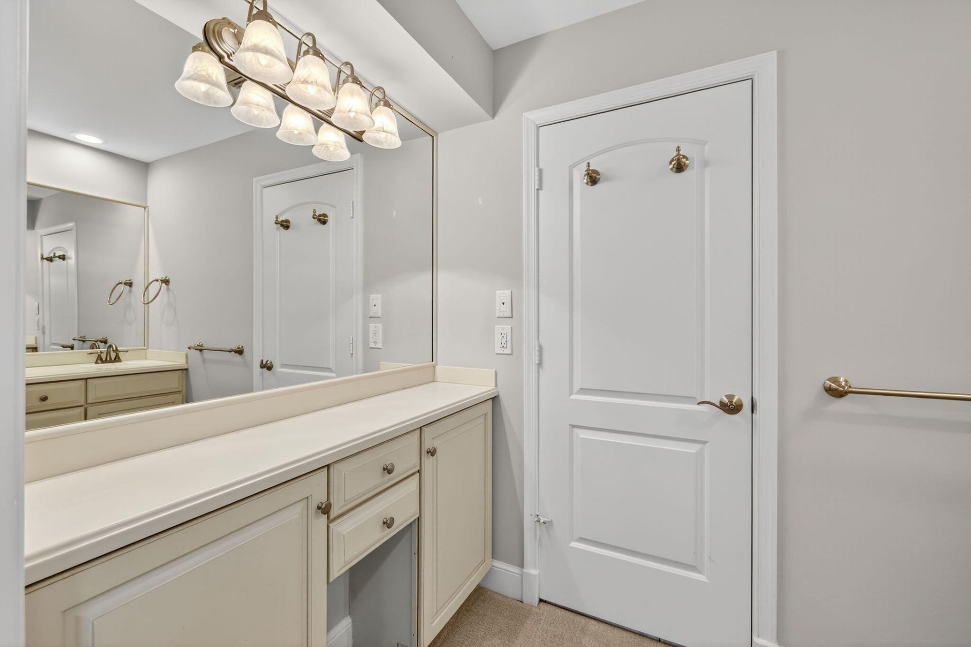624 SW Saint Lucie Crescent, Unit 308, Stuart, FL 34994 Photo