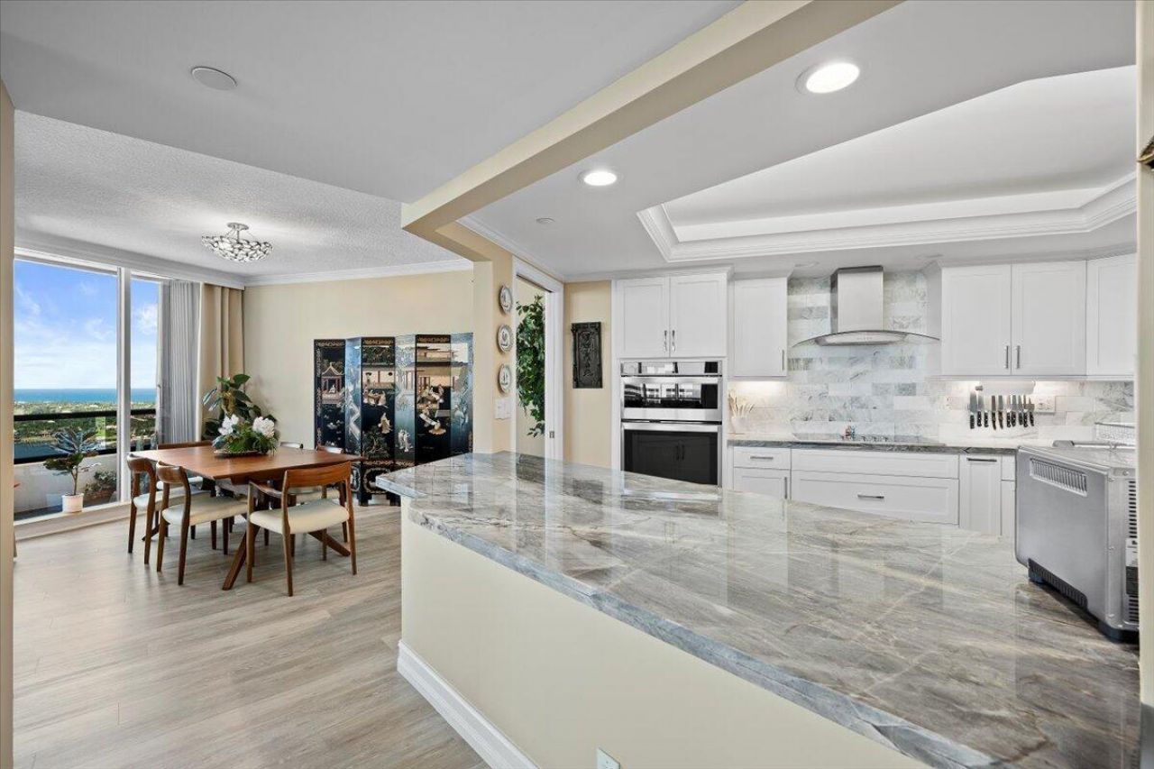 100 Lakeshore Drive, Unit 2156, North Palm Beach, FL 33408 Photo