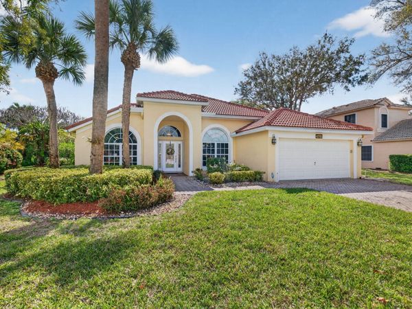 7423 BRUNSWICK Circle, Boynton Beach, FL 33472