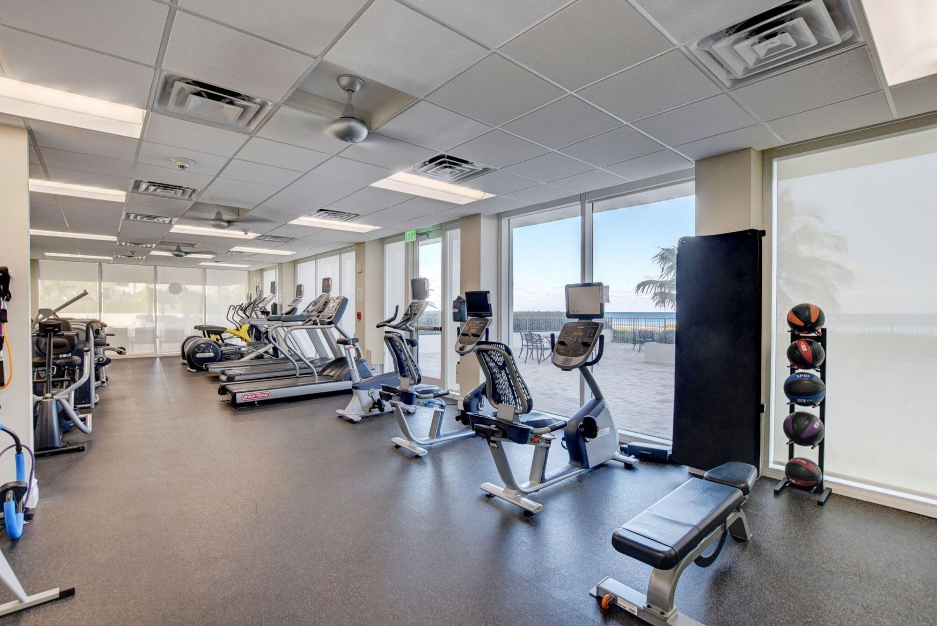 2800 S Ocean Boulevard, Unit 8-H, Boca Raton, FL 33432 Photo