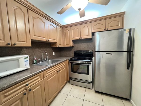 4023 Berkshire B, Unit 4023, Deerfield Beach, FL 33442