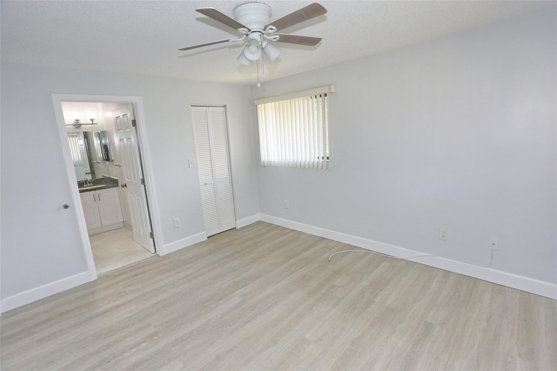 9712 S Belfort Circle, Tamarac, FL 33321 Photo
