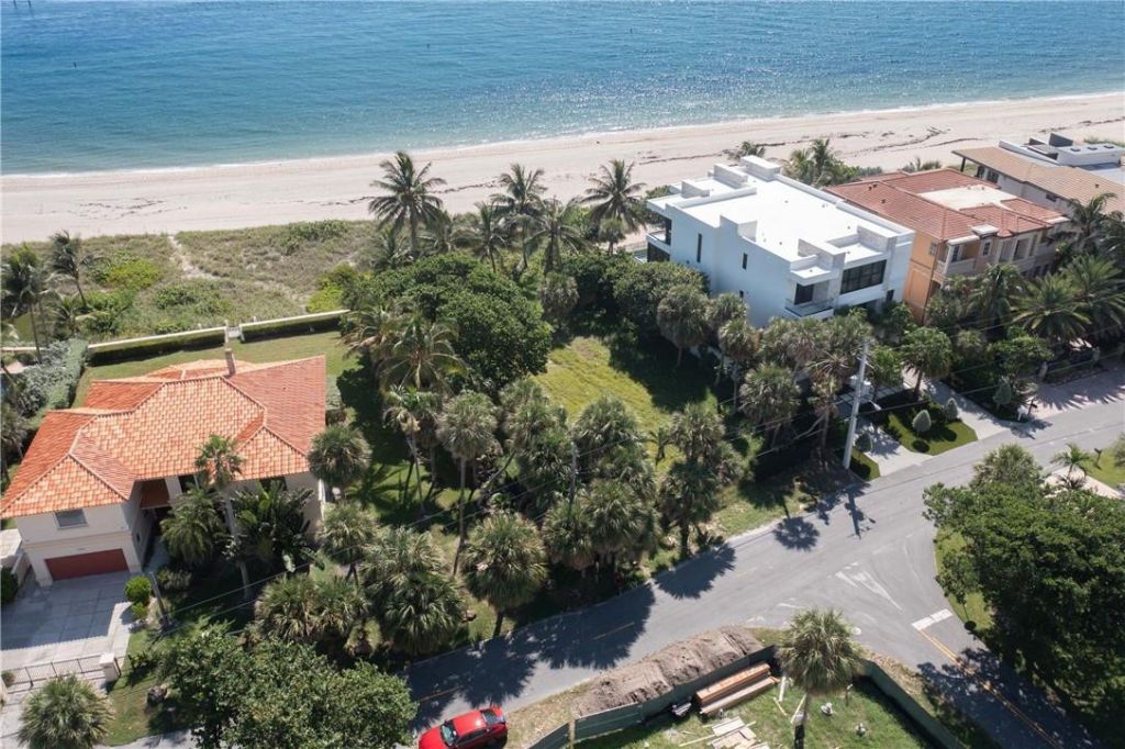 2100 Bay Drive, Pompano Beach, FL 33062 Photo