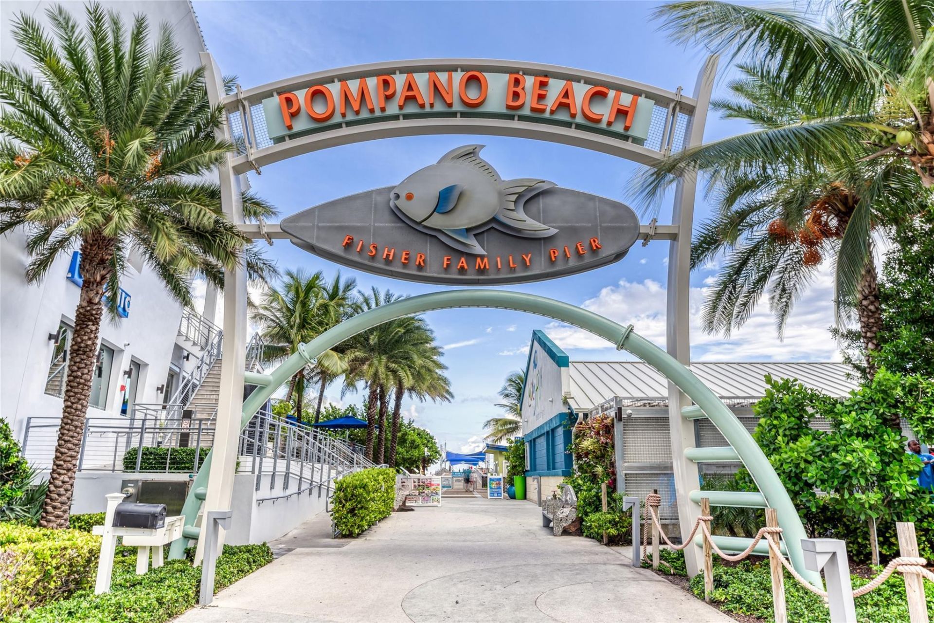 2100 Bay Drive, Pompano Beach, FL 33062 Photo