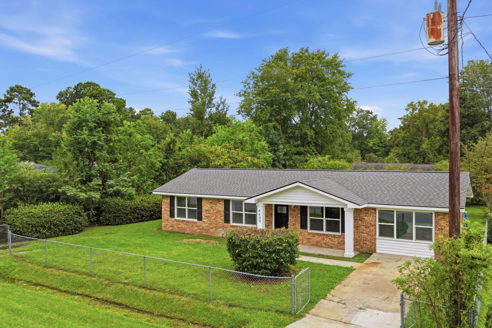 4409 Elderwood Drive Photo 21