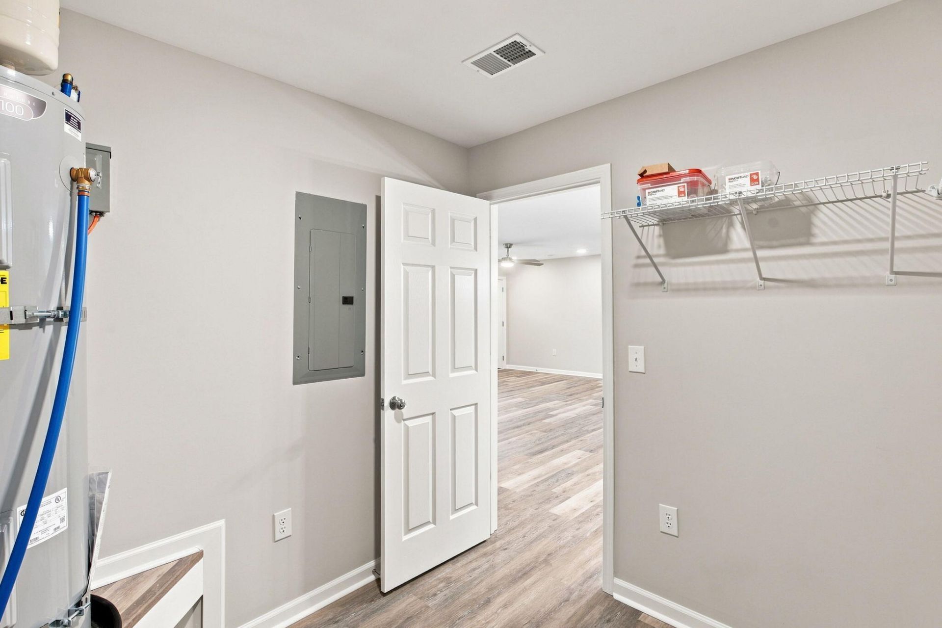 4409 Elderwood Drive Photo 36