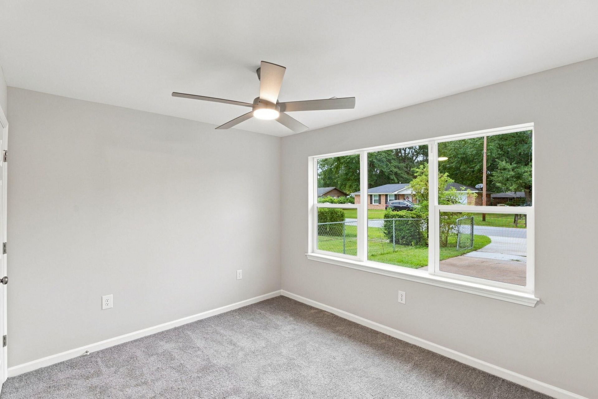 4409 Elderwood Drive Photo 37