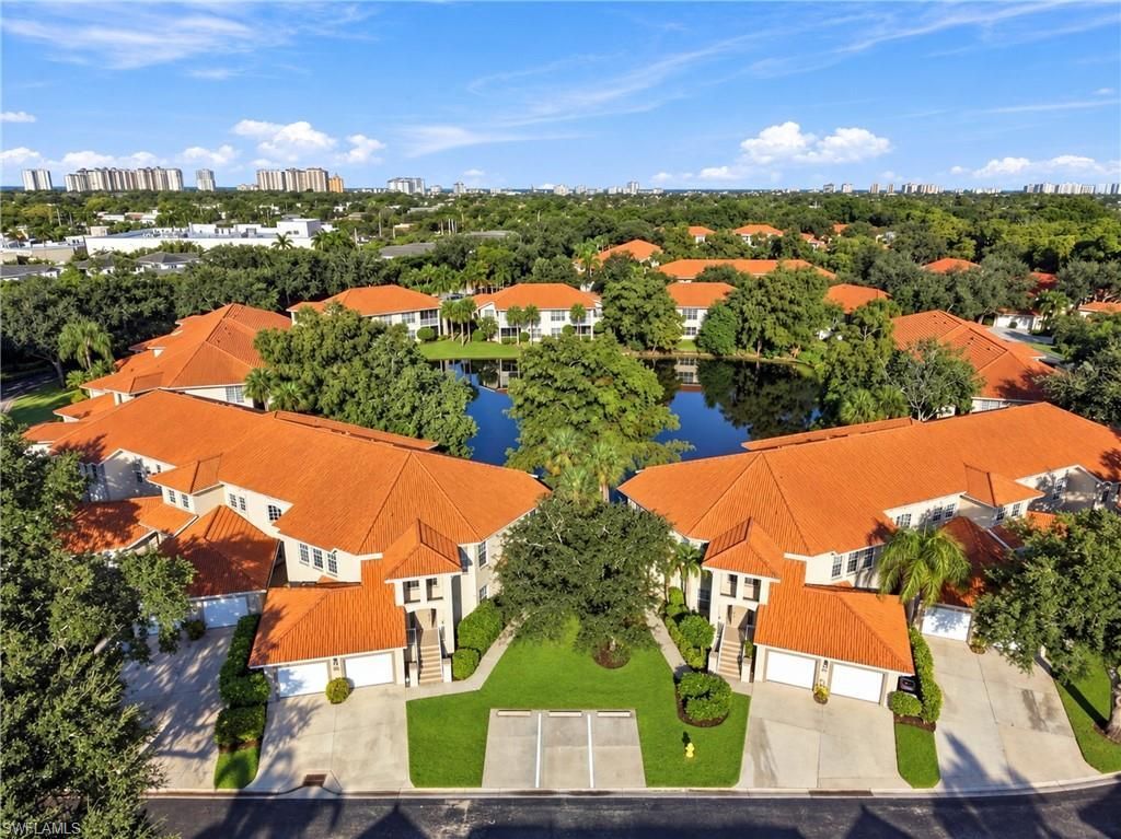 1036 Egrets Walk Cir, Unit 204, Naples, FL 34108 Photo