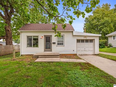 2008 Park Street, Blair, NE 68008