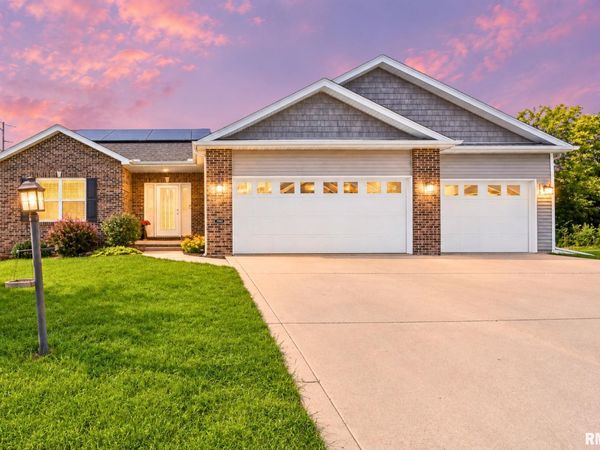 7007 N Water Oak Drive, Edwards, IL 61528