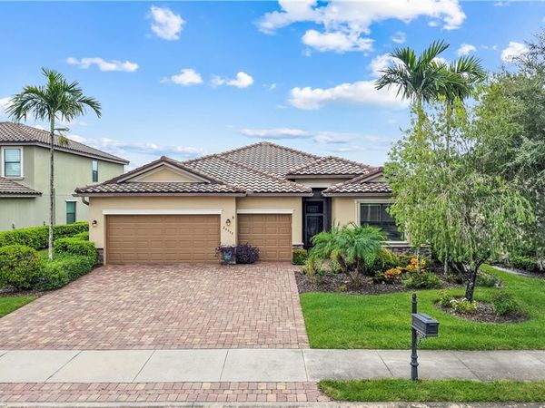 20377 Black Tree LN, ESTERO, FL 33928
