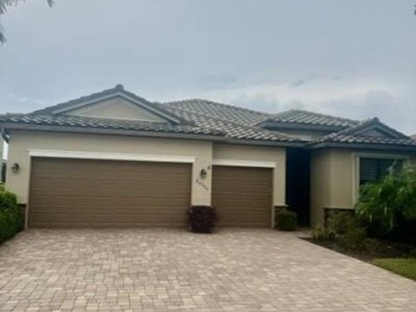 20377 Black Tree LN , ESTERO, FL 33928