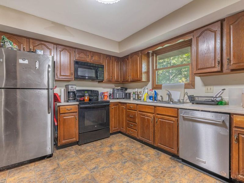 6174 S Shadow Hill Way, Miami Township, OH 45140 Photo 7