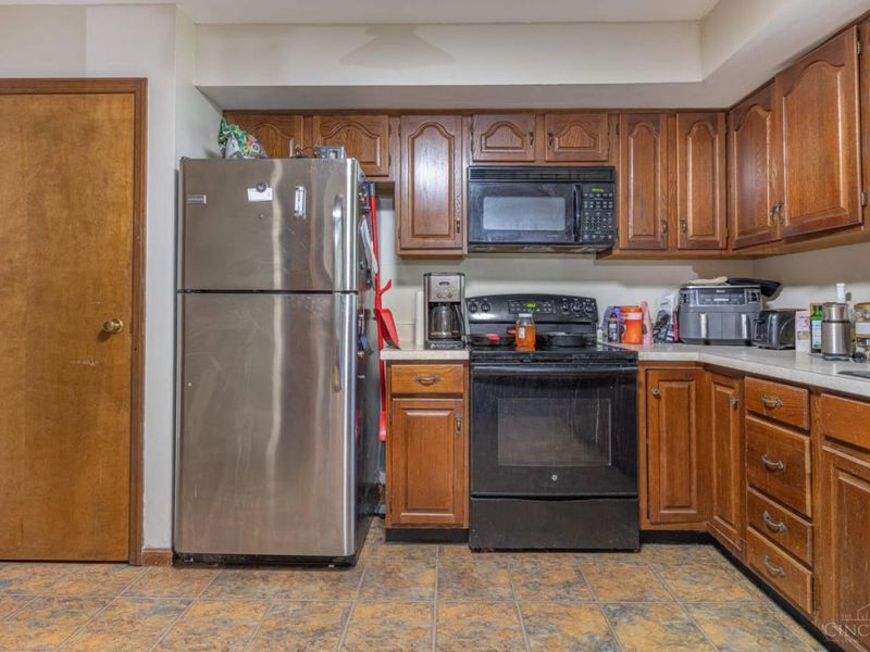 6174 S Shadow Hill Way, Miami Township, OH 45140 Photo 9
