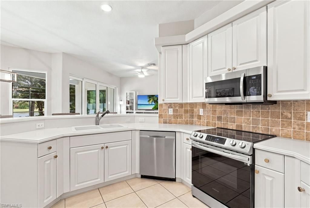 1124 Augusta Falls Way, Naples, FL 34119 Photo