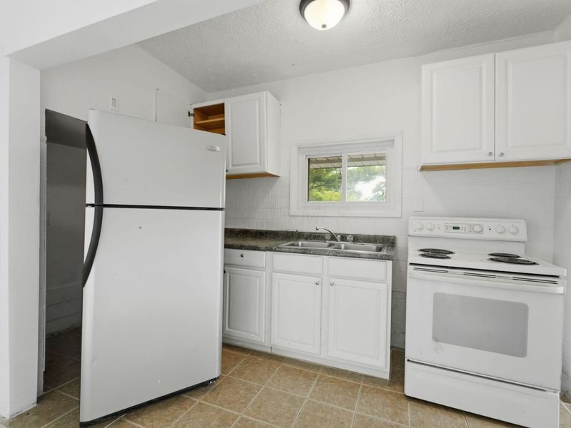 546 E Jenkins Avenue, Columbus, OH 43207 Photo 49